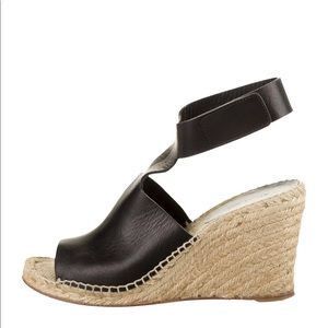 Celine Leather Sexy Peep-toed Espadrilles